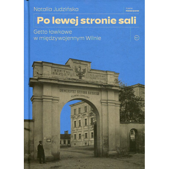 Po lewej stronie sali